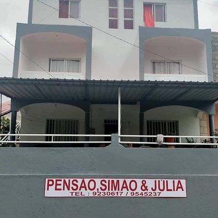 Orgaos Pensao Simao & Julia Bed & Breakfast エクステリア 写真
