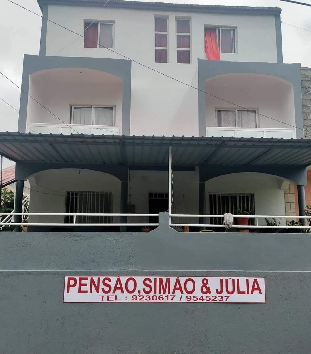 Orgaos Pensao Simao & Julia Bed & Breakfast エクステリア 写真